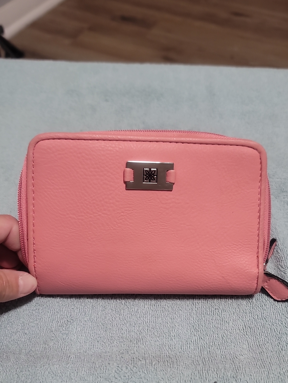Pink Leather Zip Wallet - Unbranded
